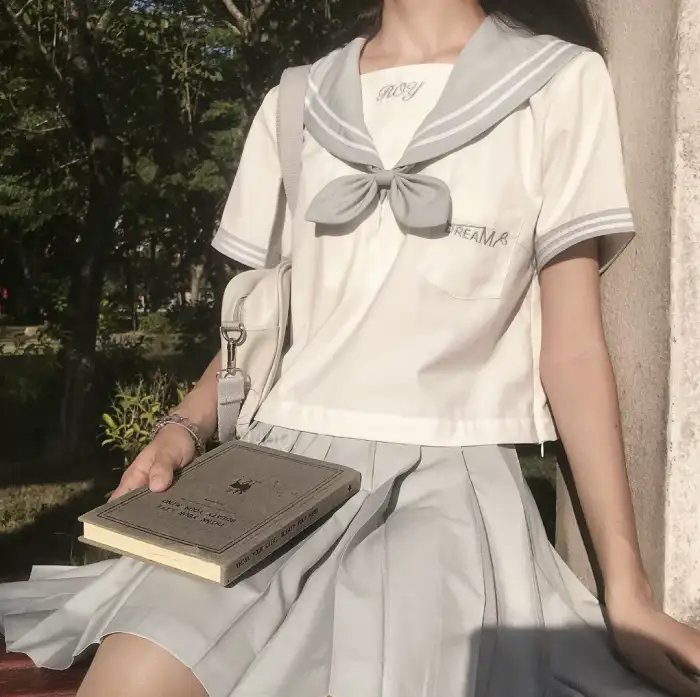 女士的法则封面